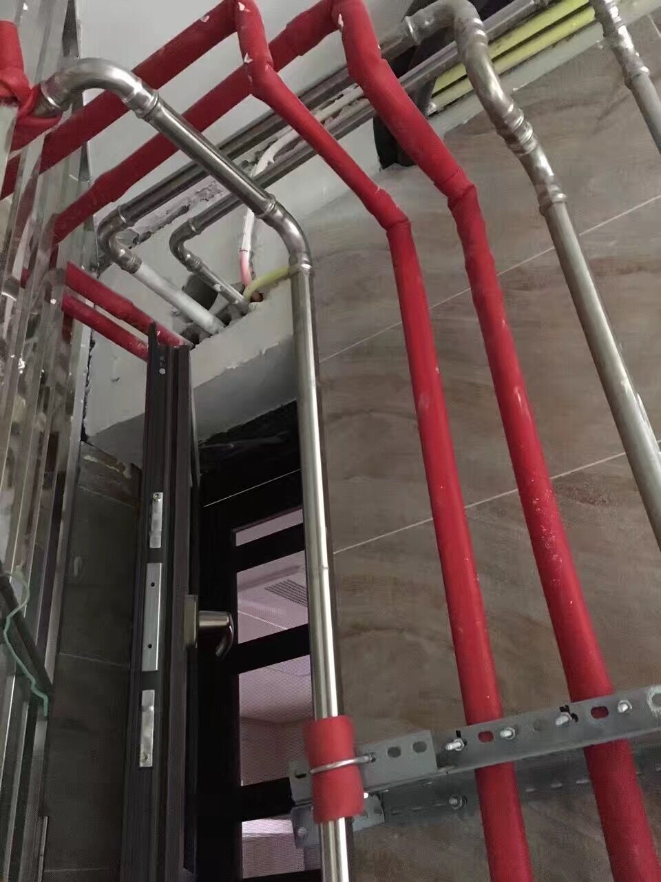 jbo(中国)管业品牌jbo电竞登录保温水管工程案例实拍