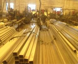 jbo(中国)jbo电竞登录方管仓储车间